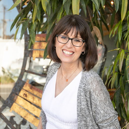 Theresa Loe